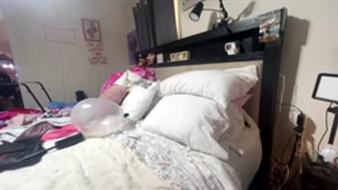 Snapshot of thedaddyest chatting on 02-25-26, 04:27 thedaddyest online show from 02-25-26, 04:27