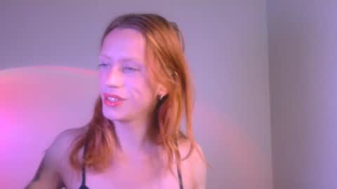 Snapshot of thedollxxxperience chatting on 12-20-24, 06:45 Yolanda online show from 12-20-24, 06:45