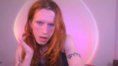 Snapshot of thedollxxxperience chatting on 01-02-25, 09:28 Yolanda online show from 01-02-25, 09:28