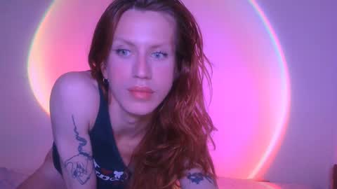 Snapshot of thedollxxxperience chatting on 01-03-25, 12:33 Yolanda online show from 01-03-25, 12:33