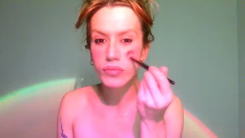 Snapshot of thedollxxxperience chatting on 02-03-25, 08:13 Yolanda online show from 02-03-25, 08:13