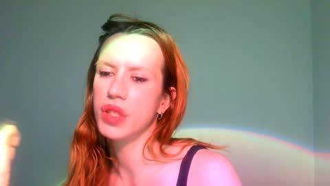 Snapshot of thedollxxxperience chatting on 02-04-25, 06:27 Yolanda online show from 02-04-25, 06:27
