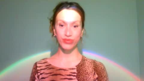 Snapshot of thedollxxxperience chatting on 02-24-25, 06:47 Yolanda online show from 02-24-25, 06:47
