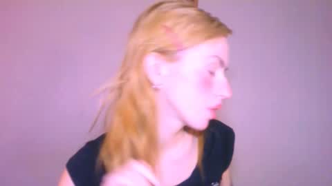 Snapshot of thedollxxxperience chatting on 02-12-26, 03:07 Yolanda online show from 02-12-26, 03:07