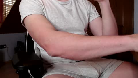 Snapshot of thedome372 chatting on 01-21-25, 08:41 thedome372 online show from 01-21-25, 08:41