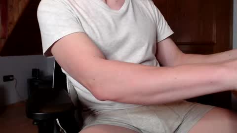 Snapshot of thedome372 chatting on 03-06-25, 08:48 thedome372 online show from 03-06-25, 08:48