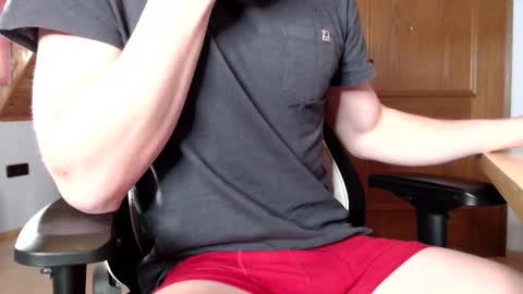 Snapshot of thedome372 chatting on 11-21-25, 11:20 thedome372 online show from 11-21-25, 11:20