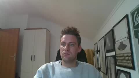 Snapshot of thedon2123 chatting on 12-01-24, 06:30 thedon2123 online show from 12-01-24, 06:30