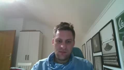 Snapshot of thedon2123 chatting on 12-30-24, 08:15 thedon2123 online show from 12-30-24, 08:15