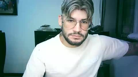 thedragonboyxxx online show from 03-25-26, 03:12