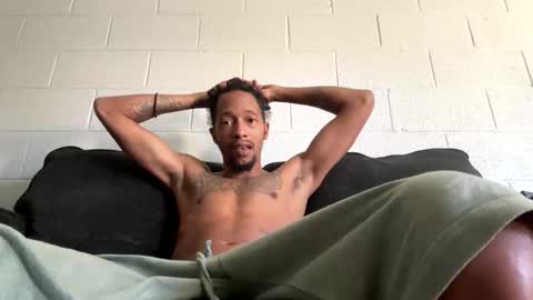 Snapshot of thee304slayer chatting on 11-03-25, 07:37 thee304slayer online show from 11-03-25, 07:37