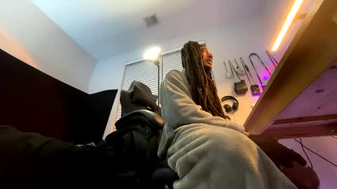 Snapshot of theekingcapo chatting on 02-11-25, 11:54 king capo thee online show from 02-11-25, 11:54