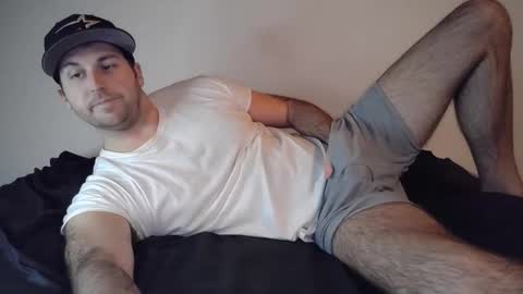 Theetwohander online show from 12-19-25, 03:35