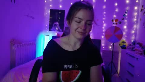 Snapshot of thefarmergirl chatting on 09-15-25, 03:39 TheFarmergirl online show from 09-15-25, 03:39