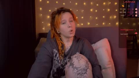 Moon online show from 02-16-26, 01:24