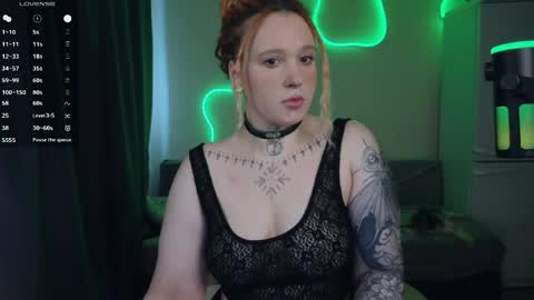 Moon online show from 06-01-26, 10:39