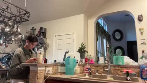 thegabzilla online show from 10-31-25, 09:49