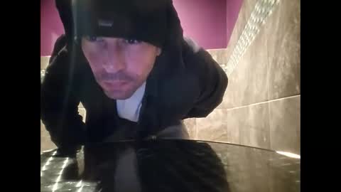 Snapshot of thegoodd85 chatting on 12-15-25, 08:02 DiscreetD8D online show from 12-15-25, 08:02