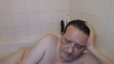 Green online show from 02-06-26, 07:17