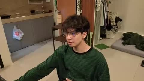 Snapshot of thegreenmagus chatting on 12-20-25, 08:10 Green online show from 12-20-25, 08:10