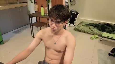 Green online show from 04-20-26, 07:00