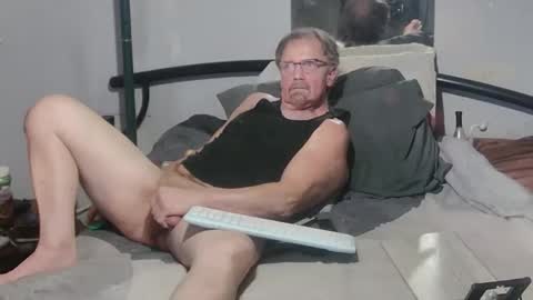 Snapshot of thehotlantaman chatting on 03-29-26, 04:01 thehotlantaman online show from 03-29-26, 04:01