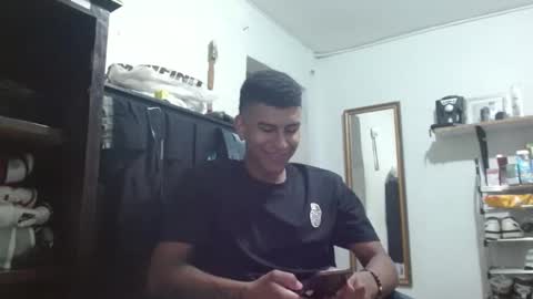 thehousedog online show from 03-02-25, 09:31