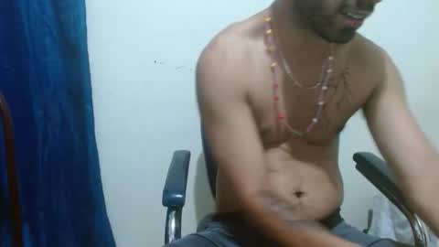 Snapshot of thehousedog chatting on 02-01-26, 12:20 thehousedog online show from 02-01-26, 12:20