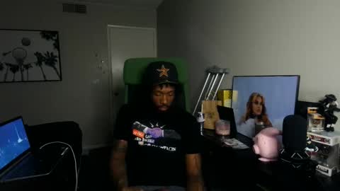 Snapshot of theinceptioncouple444 chatting on 02-07-26, 01:09 IXMCOUPLE444 online show from 02-07-26, 01:09