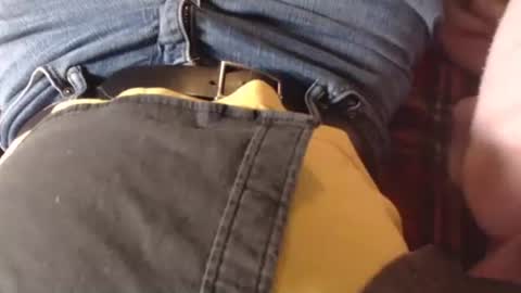 Snapshot of thejerk1974 chatting on 12-02-25, 10:38 Liam online show from 12-02-25, 10:38