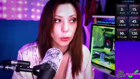 Snapshot of thekittengirlnix chatting on 06-17-26, 07:04 Nix online show from 06-17-26, 07:04