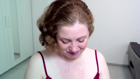 Ella online show from 12-10-24, 09:01