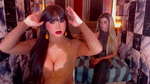 Snapshot of thelastdestroyerxx chatting on 10-14-25, 08:26 Paula online show from 10-14-25, 08:26