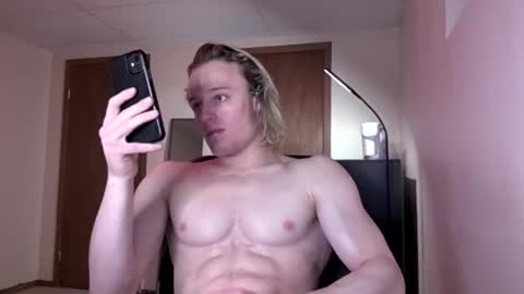 Snapshot of thelevimeyers chatting on 03-07-25, 12:58 thelevimeyers online show from 03-07-25, 12:58