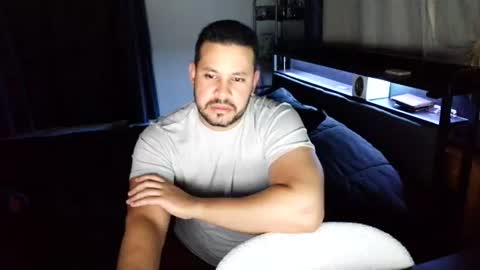 thelion_32 online show from 08-03-26, 01:49