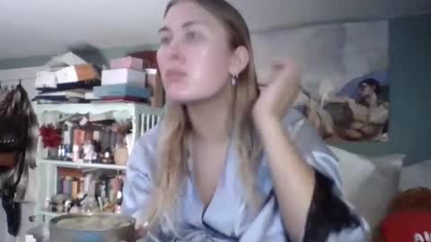 Snapshot of thelittlebambii chatting on 02-13-26, 01:34 Little Bambii online show from 02-13-26, 01:34