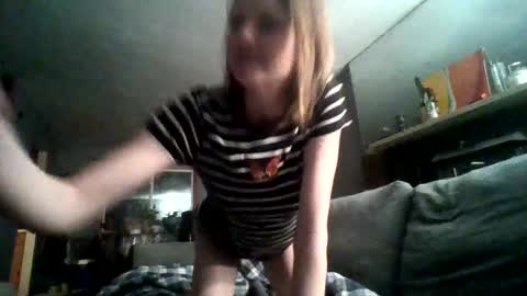 lovecreep online show from 01-28-25, 07:22