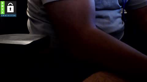 Snapshot of theman350454 chatting on 11-23-25, 07:30 Lovepu7584 online show from 11-23-25, 07:30