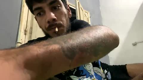 Snapshot of themarttinguyyy chatting on 03-11-25, 03:05 themarttinguyyy online show from 03-11-25, 03:05