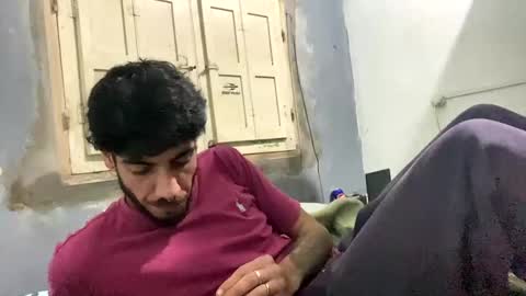 Snapshot of themarttinguyyy chatting on 09-21-25, 02:46 themarttinguyyy online show from 09-21-25, 02:46