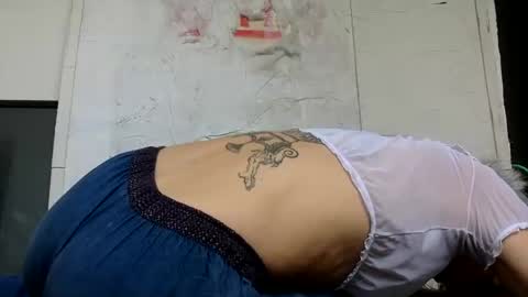 Lucy Lucy online show from 02-15-25, 07:17