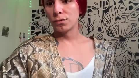 Lucy Lucy online show from 11-05-25, 09:48