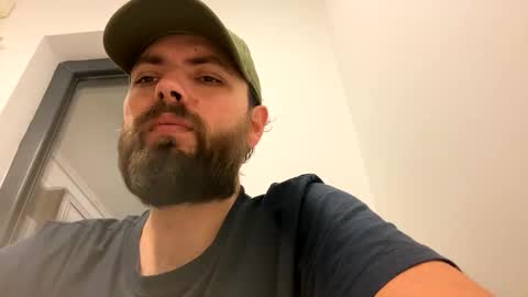 Snapshot of themonarchgoat chatting on 10-30-25, 09:26 TheMonarchGoat online show from 10-30-25, 09:26