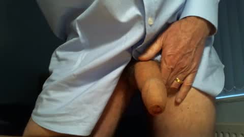 Snapshot of themouse6969 chatting on 02-17-25, 05:10 themouse6969 online show from 02-17-25, 05:10