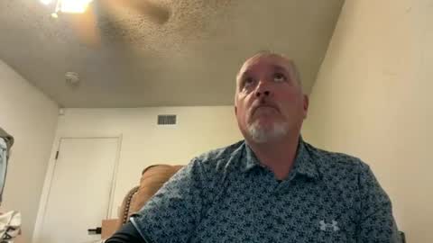 Snapshot of thenewganon chatting on 06-19-26, 12:59 thenewganon online show from 06-19-26, 12:59