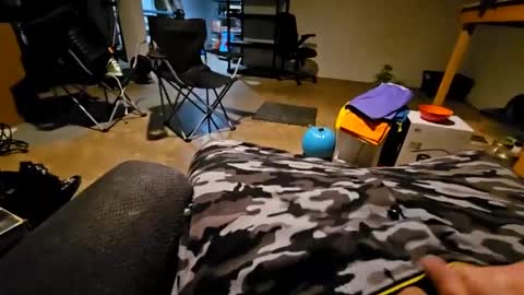 thenewone22901 online show from 02-01-25, 04:00