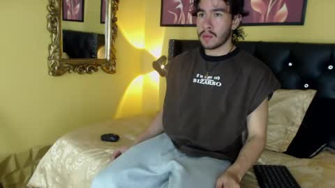 Snapshot of theo_riviera chatting on 05-21-26, 01:18 theo_riviera online show from 05-21-26, 01:18
