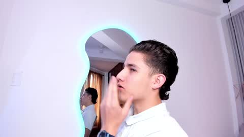  THEO- MATEO  online show from 01-03-25, 02:08