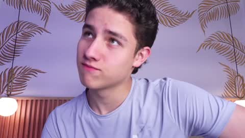  THEO- MATEO  online show from 01-22-25, 01:53