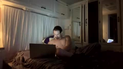 Snapshot of theonlyboi43ver chatting on 10-18-25, 11:00 theonlyboi43ver online show from 10-18-25, 11:00